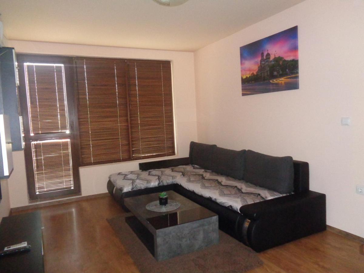 Home Relax Varna Bagian luar foto